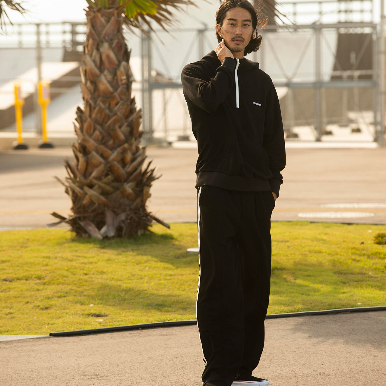 ライン パンツ