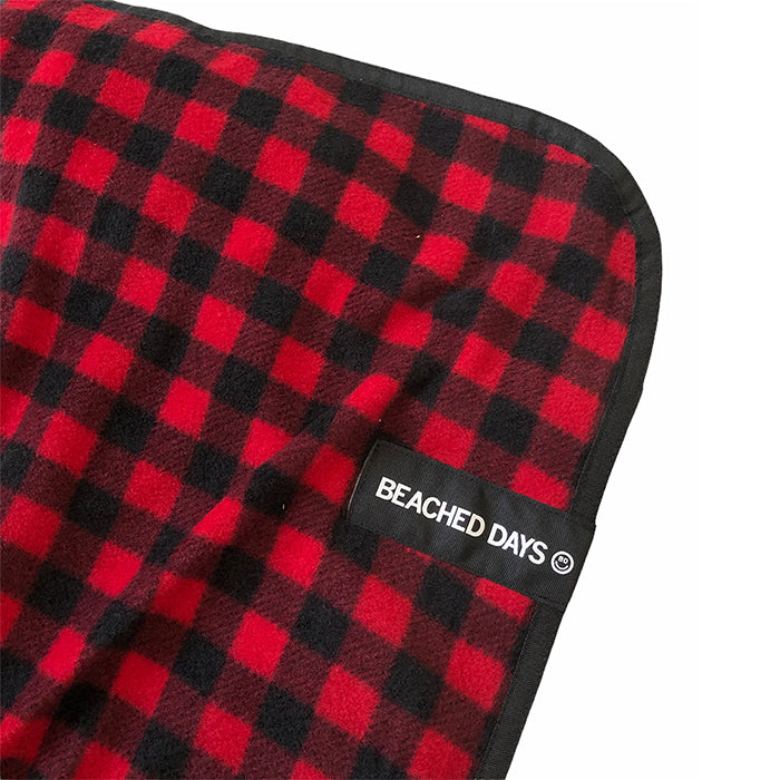 checkered blanket