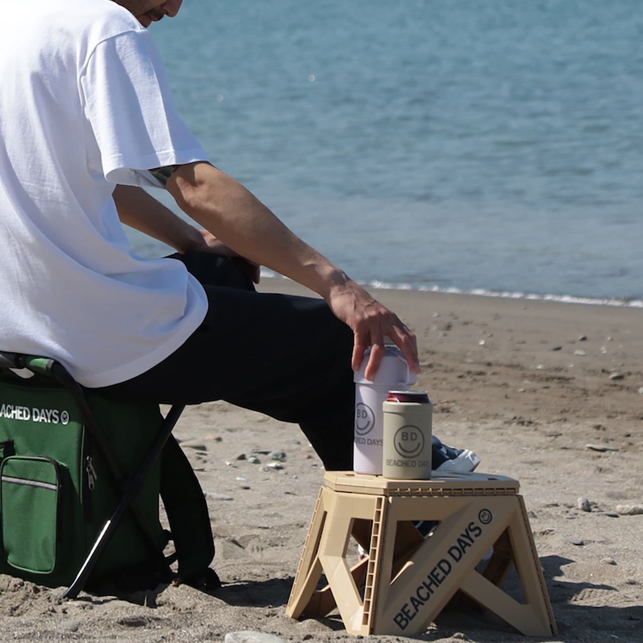 plastic bottle cooler case