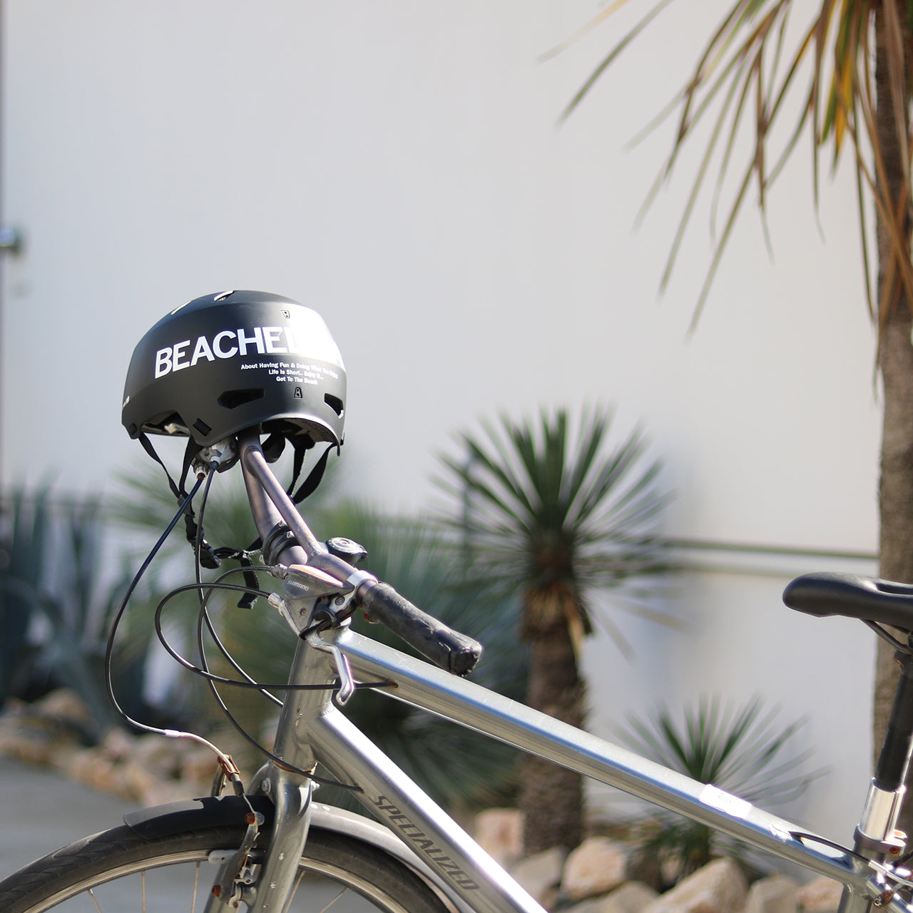 Beached Days ×bern MACON 2.0 ヘルメット