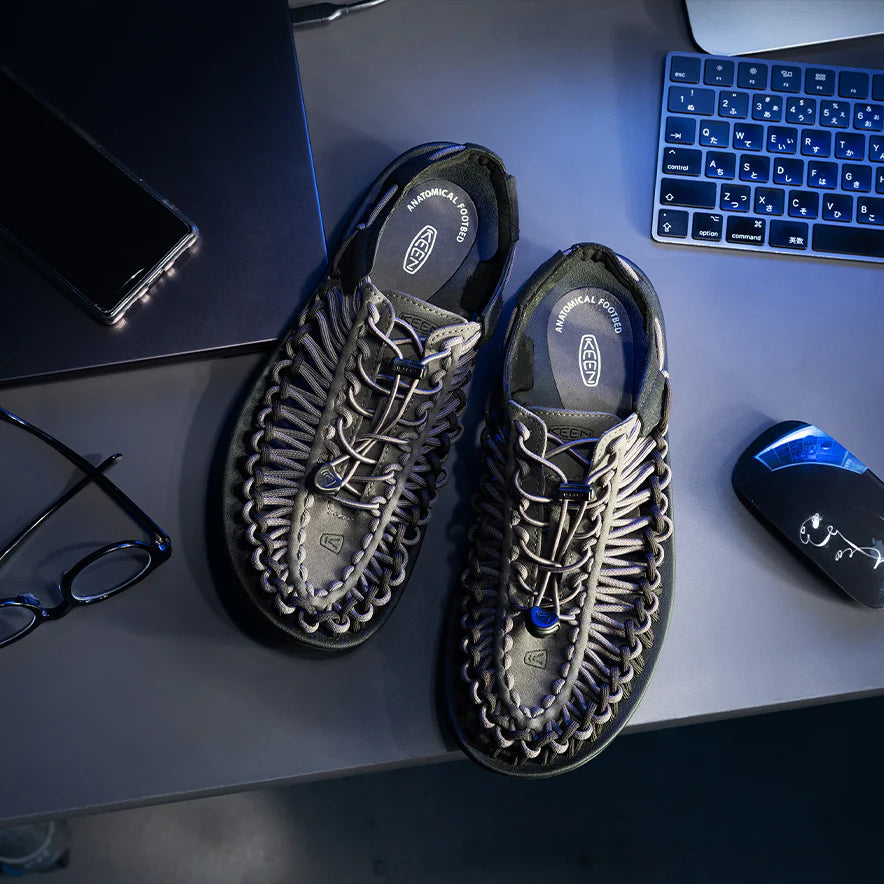 KEEN / キーン メンズ ユニーク Magnet/Steel Grey – BEACHED DAYS KEEN / キーン メンズ ユニーク Magnet/Steel Grey – BEACHED DAYS