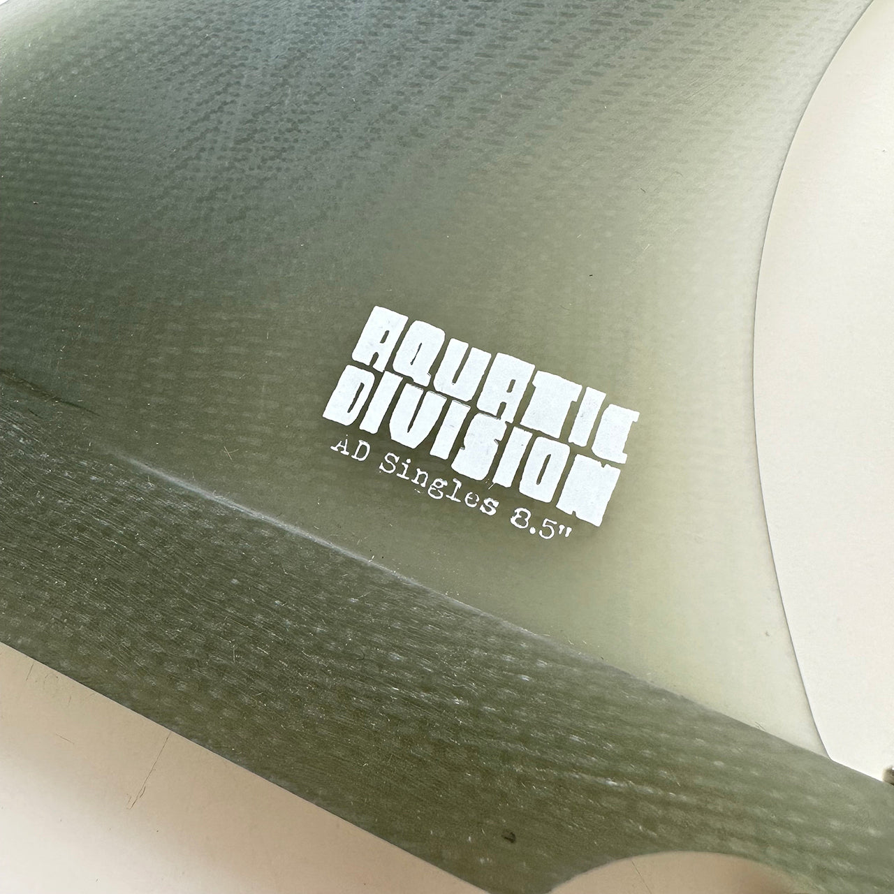 Aquatic Division Singles 8.5 inch 