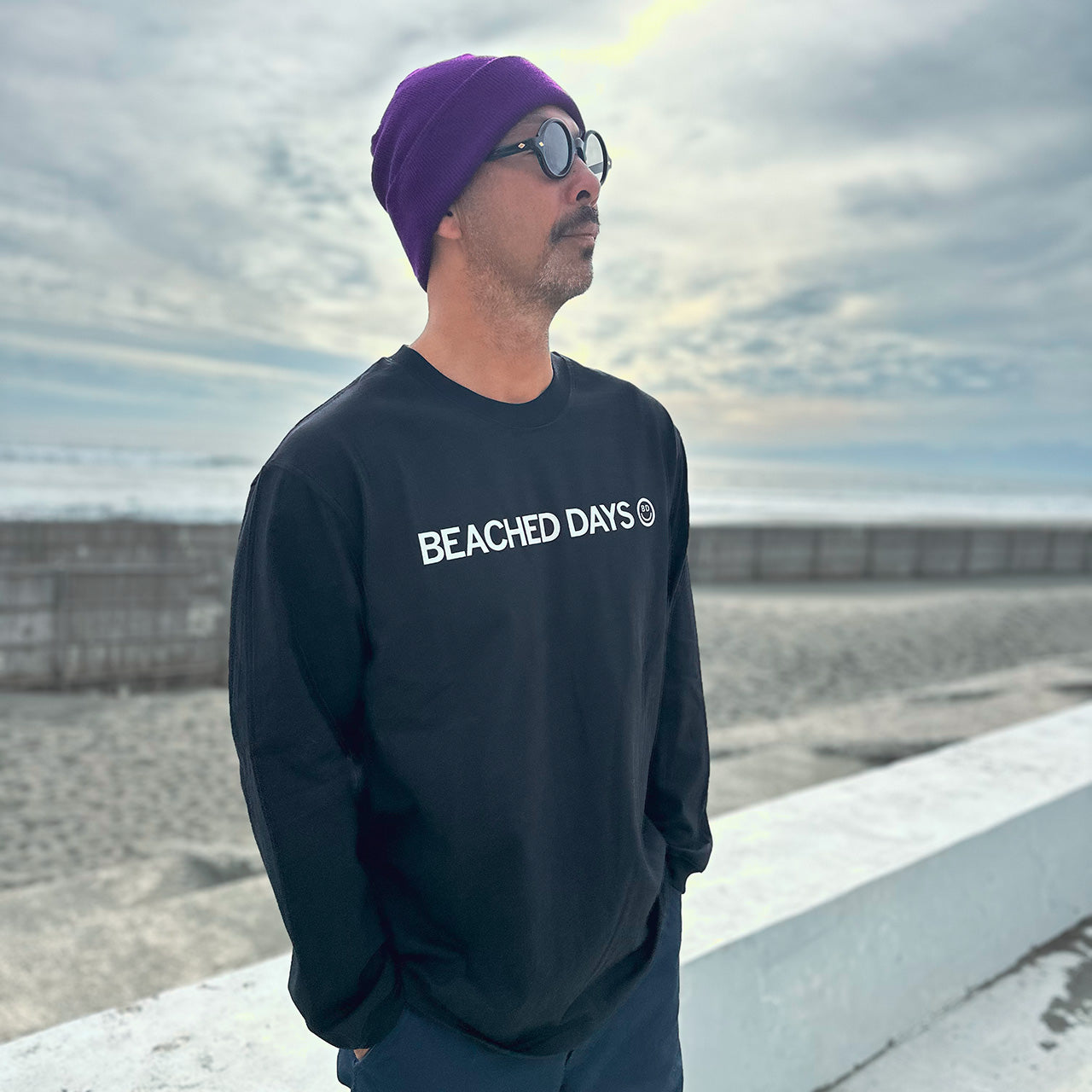 ベーシック ロゴ L/S Tee – BEACHED DAYS