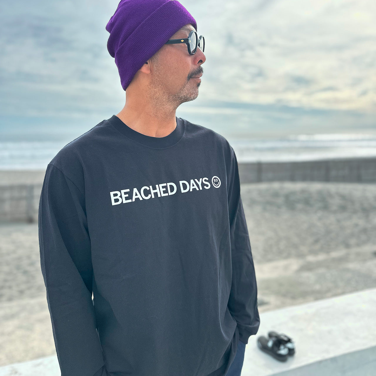 ベーシック ロゴ L/S Tee – BEACHED DAYS