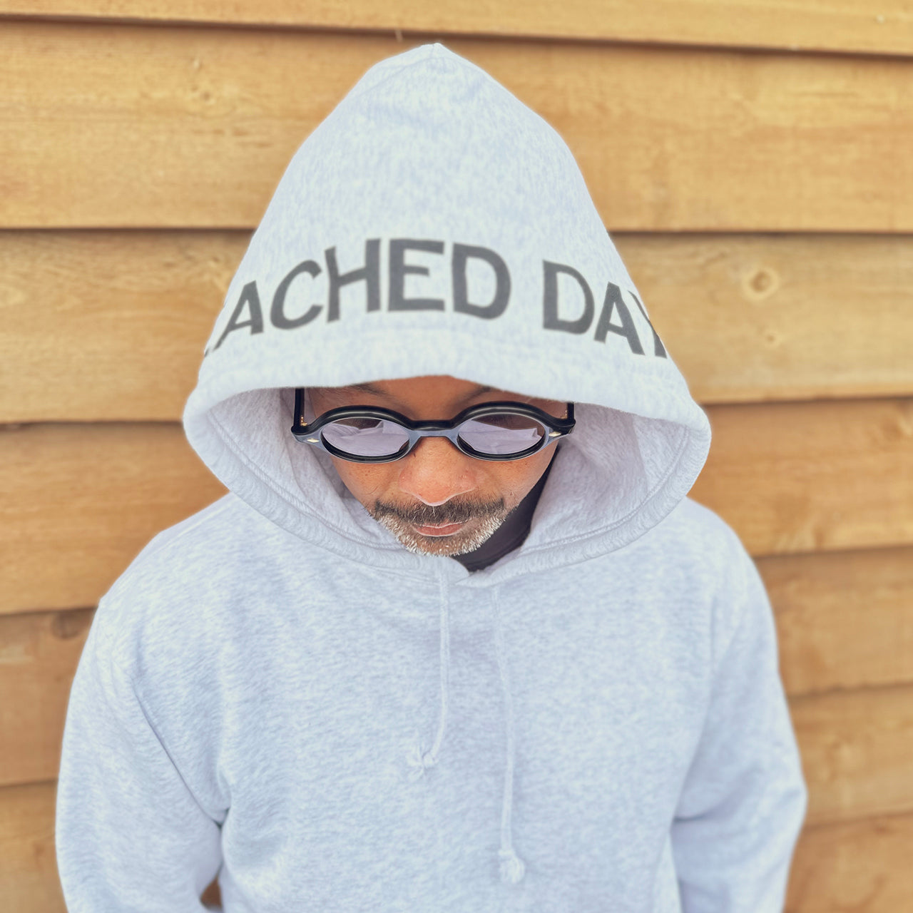 BEACHED DAYS official website